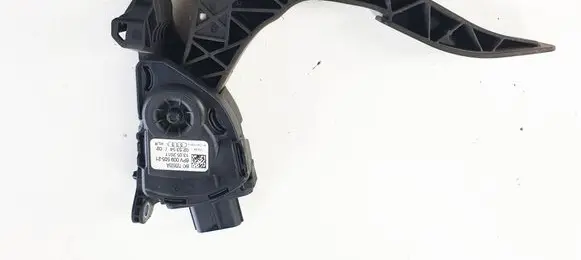 Audi A7 S7 4G Accelerator throttle pedal 8K1723523A9 8K1723523A