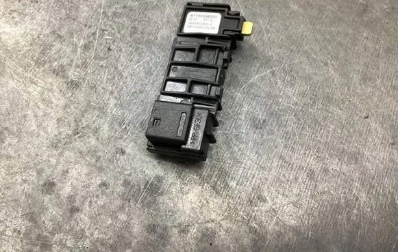Mercedes-Benz CLS C218 X218 Rain sensor A1729058200 29403003002