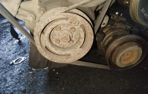 KIA Rio Crankshaft pulley