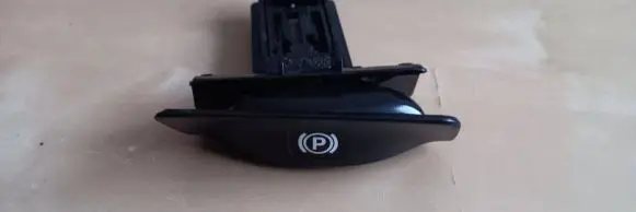 Mercedes-Benz E W211 Hand brake release handle A2114200077 56970H 2114200077