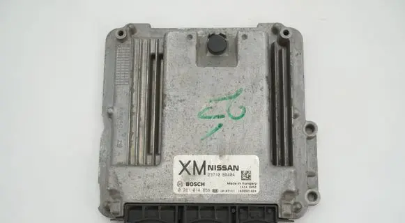 Nissan Qashqai Engine control unit/module 23710BR40A 0281014858