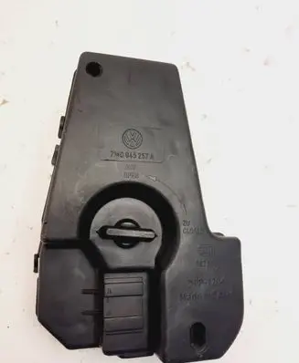 Tail light part