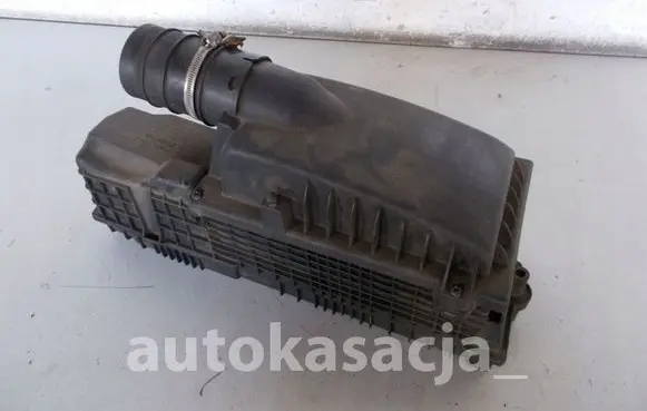Renault Laguna I Air filter box 7700865255