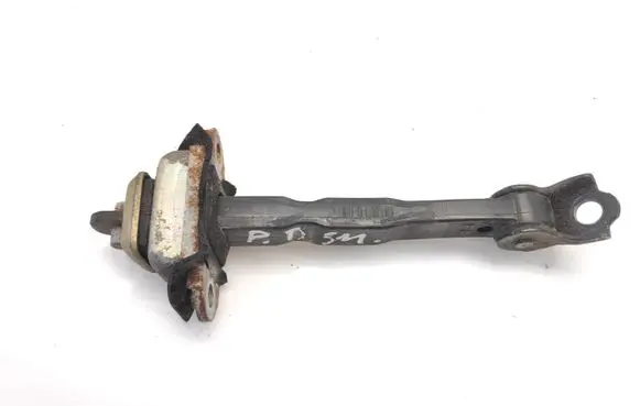Nissan Pathfinder R50 Front door check strap stopper
