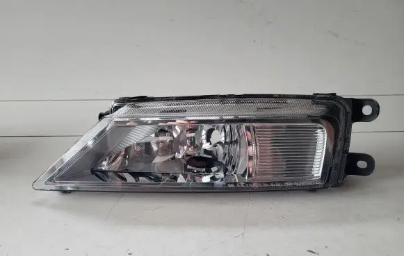 Volkswagen Tiguan Front fog light