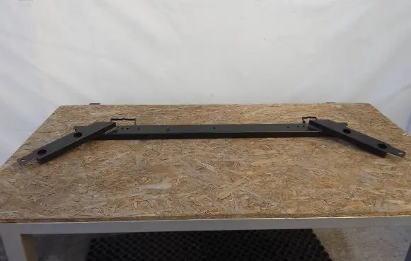 Volvo XC60 Top upper radiator support slam panel 32318891 272673027