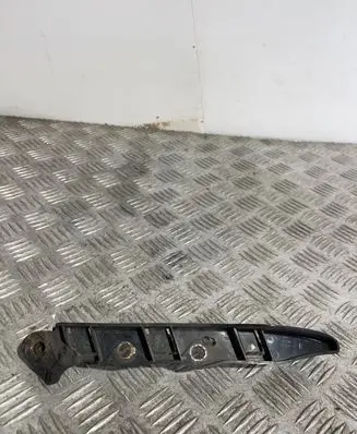 BMW 5 E60 E61 Front bumper mounting bracket 7178078