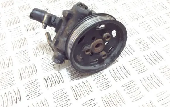 Audi A4 S4 B7 8E 8H Power steering pump 8E0145155N