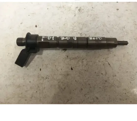 BMW 7 F01 F02 F03 F04 Fuel injector 780542801