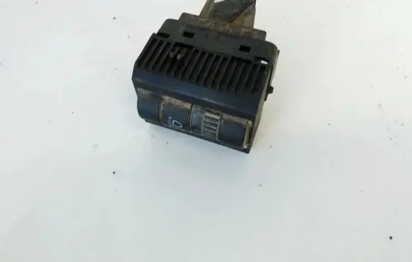 Volkswagen Polo Headlight level height control switch 6q0941333b
