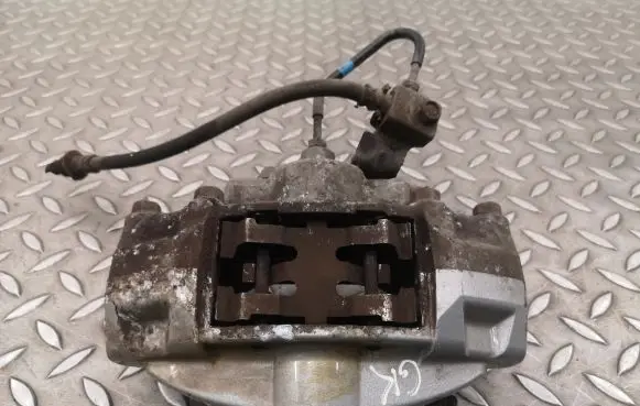Infiniti Q50 Rear brake caliper