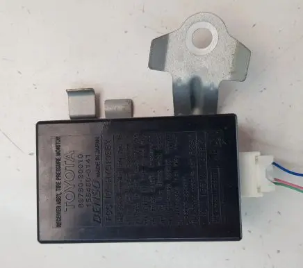 Lexus GS 300 350 430 450H Tire pressure control unit 8976030010