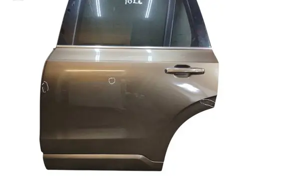 Volvo XC90 Rear door 