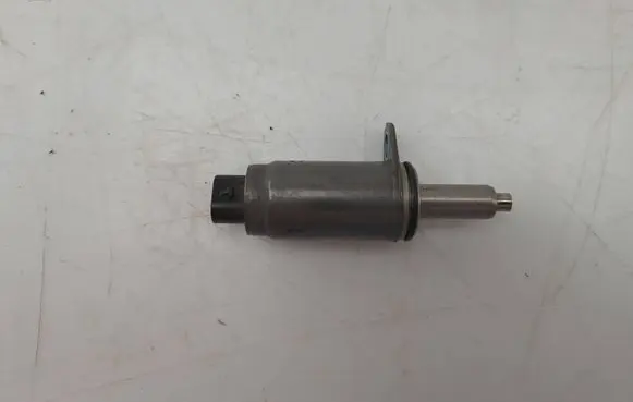 Audi A3 8Y Camshaft position sensor 06E103697Q