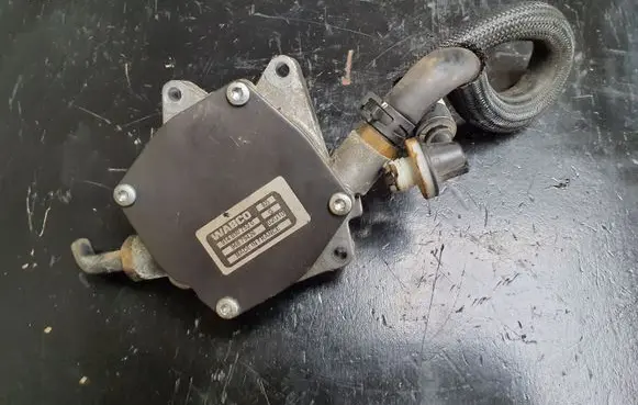Chevrolet Cruze Vacuum pump 9140307520 96879426