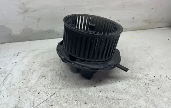 Volkswagen PASSAT B6 Heater fan/blower ND2873