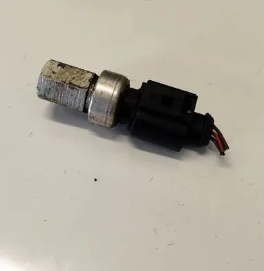 Seat Ibiza III (6L) Air conditioning (A/C) pressure sensor 1J0973703