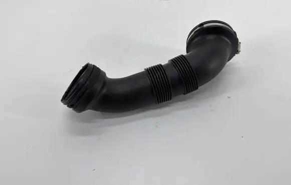 Volkswagen Golf VIII Air intake duct part 05E129651A