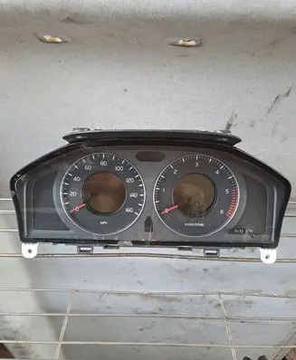 Volvo S80 Speedometer (instrument cluster) 69199680U