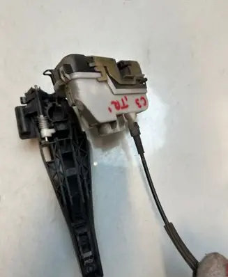 Citroen C3 Rear door lock 131331