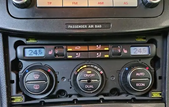 Volkswagen PASSAT B6 Climate control/heater control trim IMPRK1564293