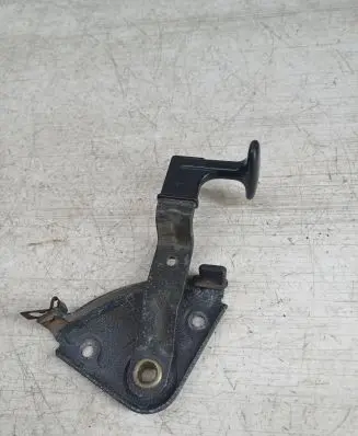 Audi 80 90 S2 B4 Engine bonnet (hood) release handle