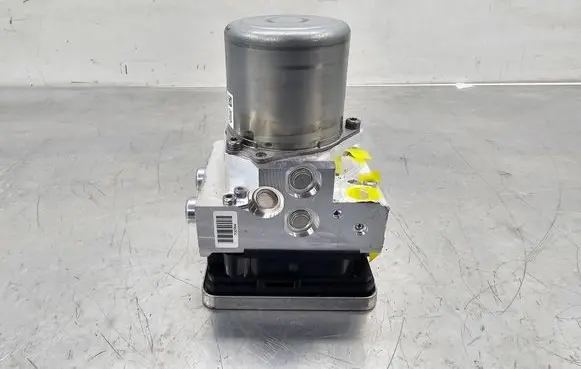 Mercedes-Benz E AMG W213 ABS Pump A2134315001