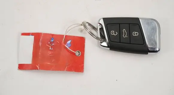 Volkswagen PASSAT B8 Ignition key/card 3G0959752