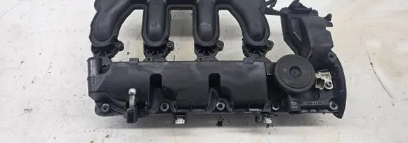 Ford Focus Intake manifold 9645977980