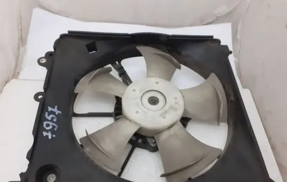 Honda Insight Electric radiator cooling fan 10A010300