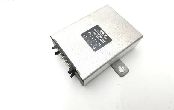 Mercedes-Benz S W126 Seat control module 0008200297 0285001003