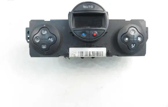 Renault Modus Interior fan control switch 8200133339
