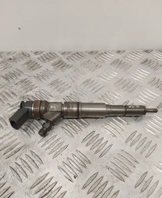 BMW 5 E60 E61 Fuel injector 0445110209 0445110 7794435