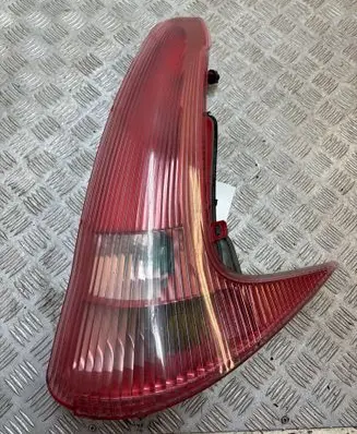 Peugeot 206 Rear/tail lights 