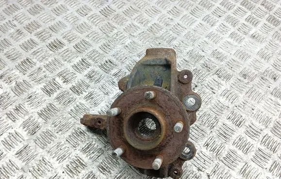 Ford C-MAX II Front wheel hub