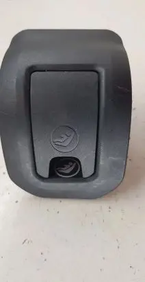 Audi Q3 8U ISOFIX cover 8U0887233B