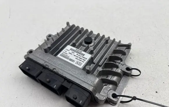 Peugeot 508 Engine control unit/module 9666375980 9801538280 28335216