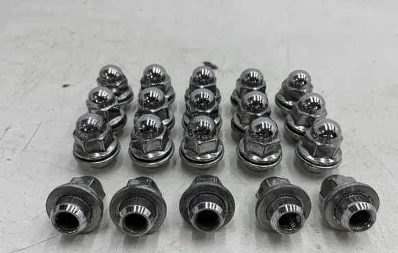 KIA Ceed Nuts/bolts 