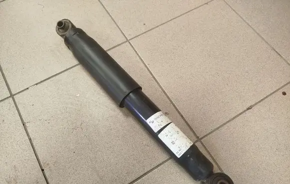 Hyundai H-1, Starex, Satellite Rear shock absorber/damper 814903010805