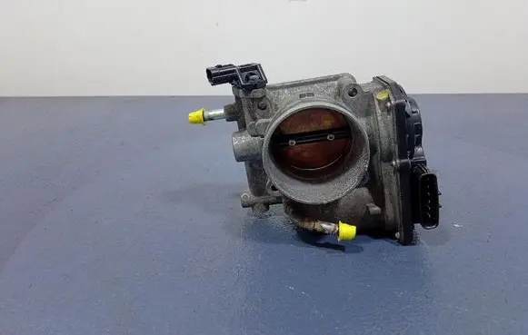 Subaru Legacy Throttle body valve 16112AA180