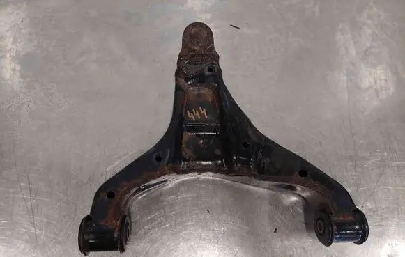 Volkswagen Crafter Front lower control arm/wishbone