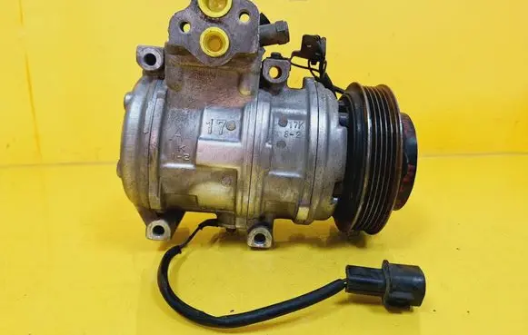 Mitsubishi Space Wagon Air conditioning (A/C) compressor (pump) 