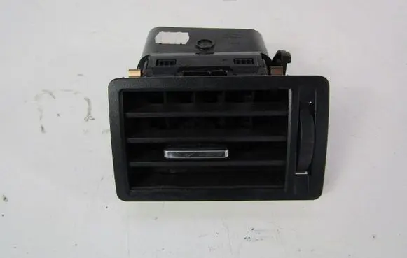 Ford Focus C-MAX Dash center air vent grill 3M51R018B08
