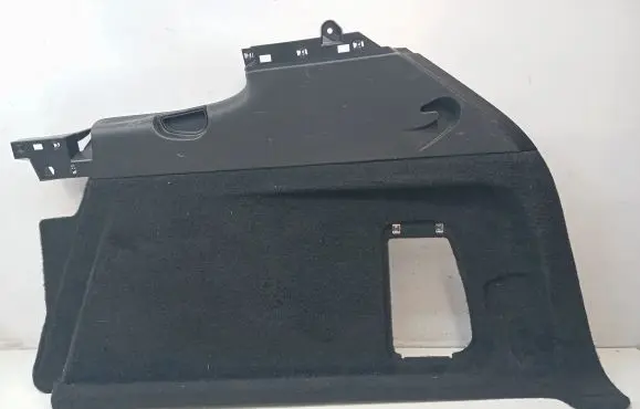 Porsche Cayenne (92A) Trunk/boot side trim panel