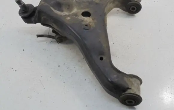 Mercedes-Benz Sprinter W906 Front lower control arm/wishbone