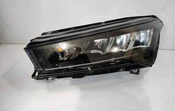 Skoda Enyaq iV Headlight/headlamp 5LB941015