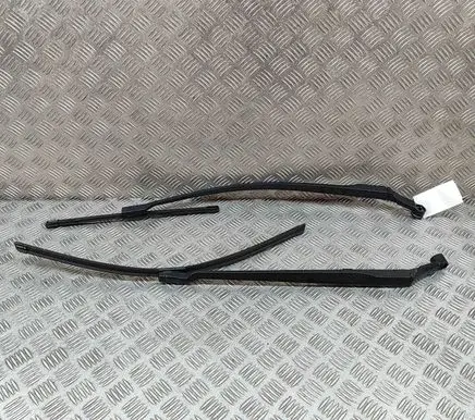 Toyota Avensis T270 Windshield/front glass wiper blade 8521105100 3392126101
