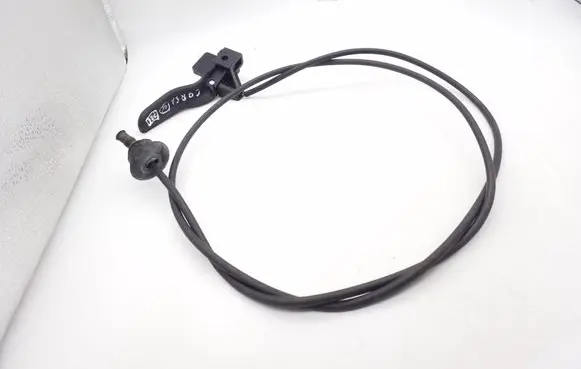 Engine bonnet (hood) release handle