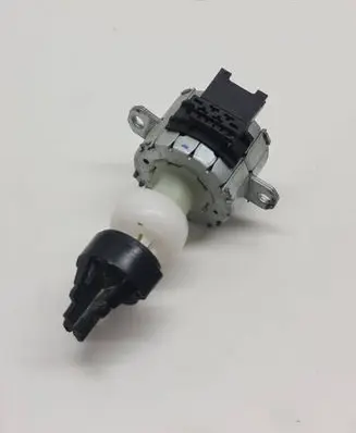 BMW 6 F12 F13 Headlight level adjustment motor 7046049