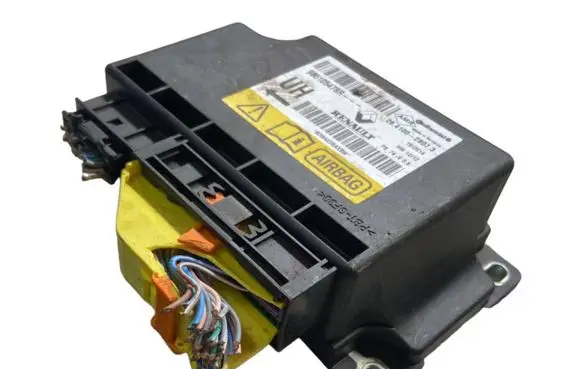 Renault Megane III Airbag control unit/module 985105478R 2841022073 90W4E05AXBW